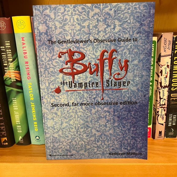 The Gentleviewer's Obsessive Guide to Buffy the Vampire Slayer - Picture 1 of 3